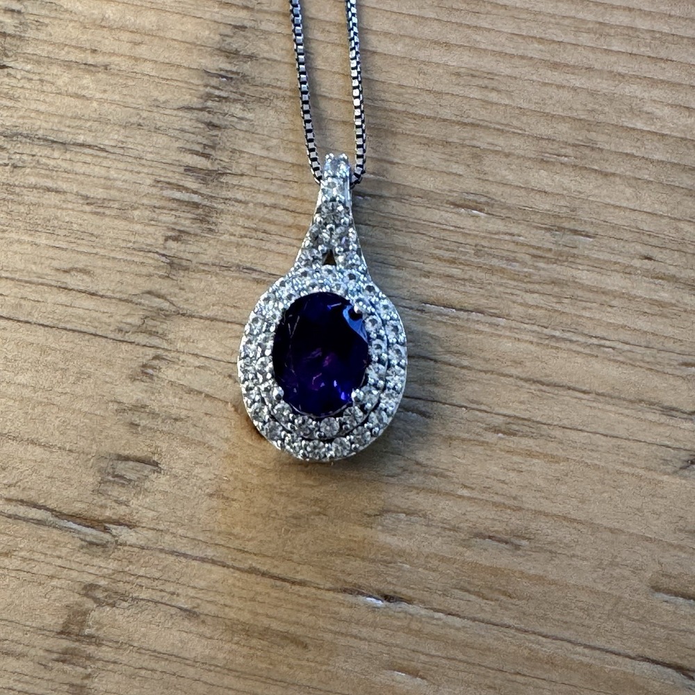 SUN STERLING SILVER APPROX. 1.5 CTW AMETHYST &‎ DIAMOND PENDANT NECKLACE
